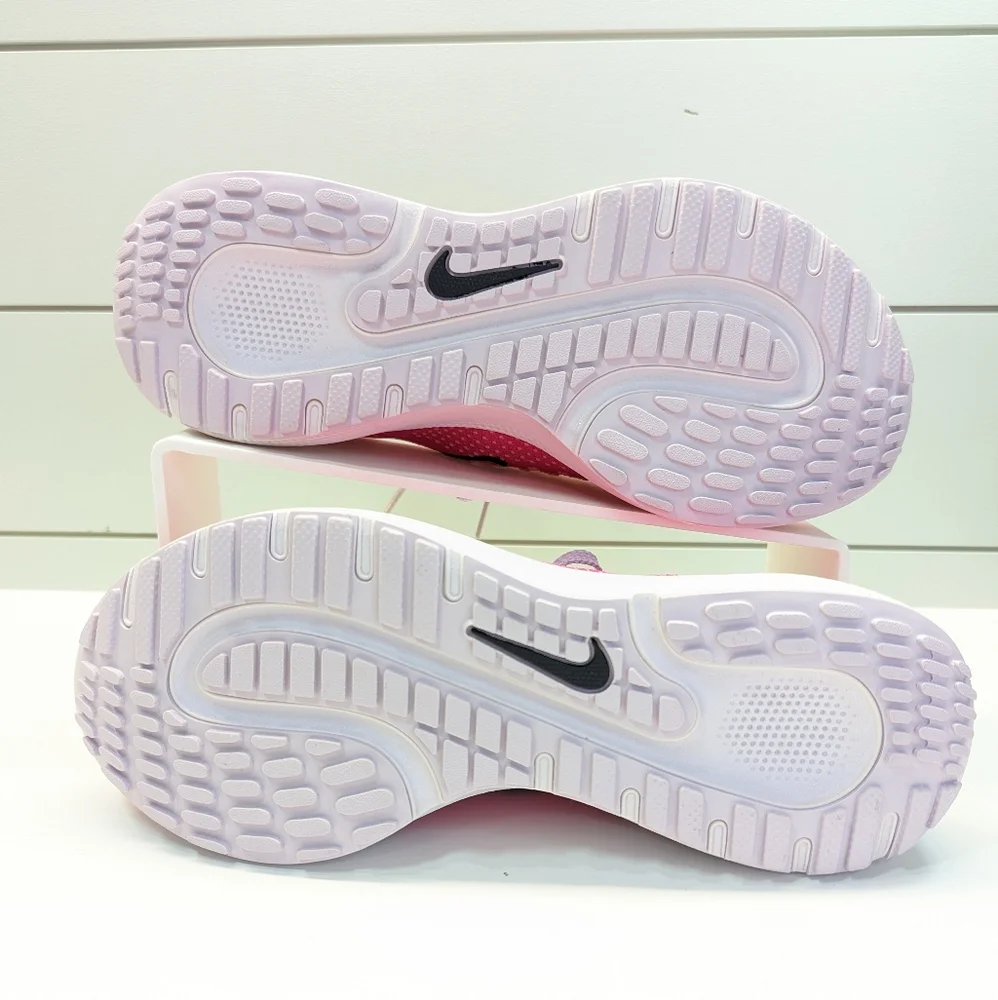 Nike React Escape Run Flyknit Pink Prime Magenta Running sneakers sz Women's 12